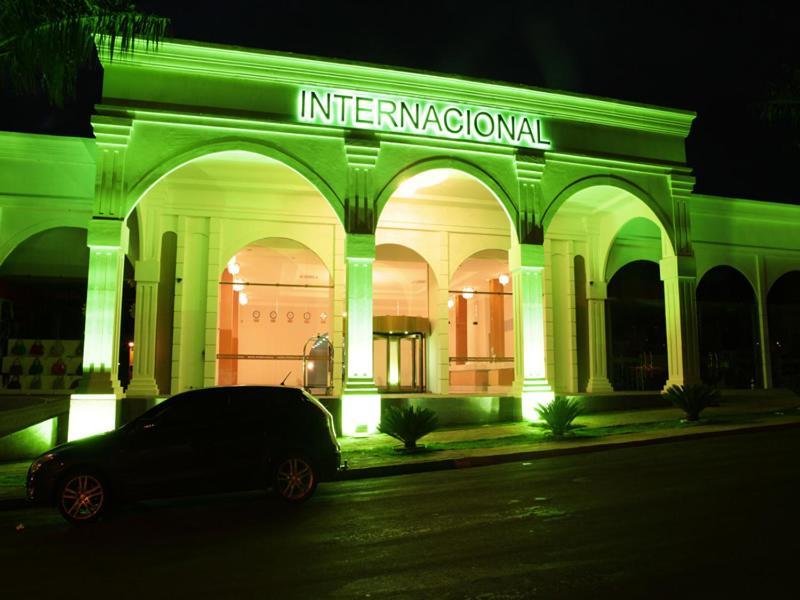 Voa Hotel Internacional Maringá Buitenkant foto