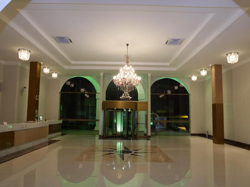 Voa Hotel Internacional Maringá Buitenkant foto